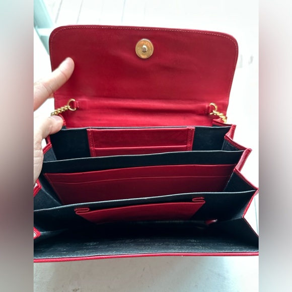 ✨Vintage Designer Oleg Cassini ✨ Vintage Red Soft Leather Clutch Crossbody Gold - Picture 11 of 16